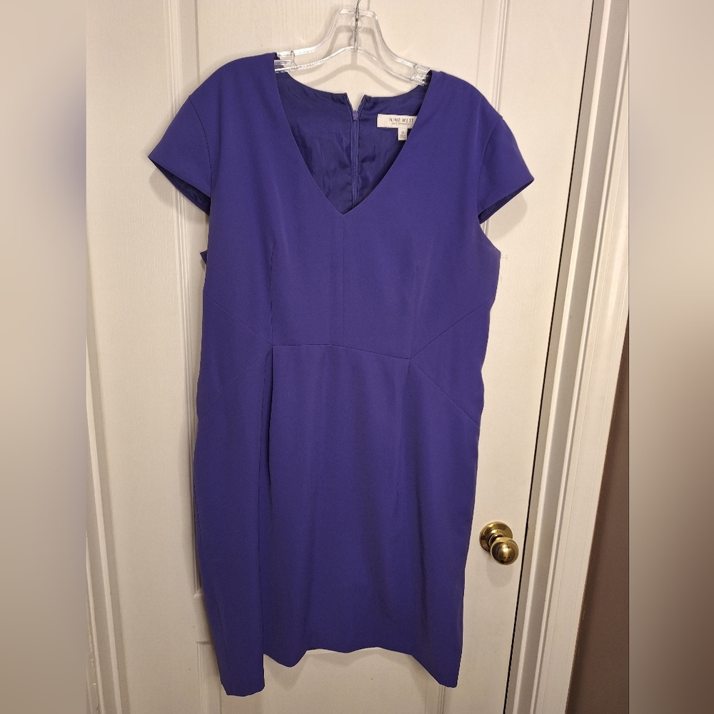 Nine West Women's V-Neck Purple Midi Dress /size 16 / Midi